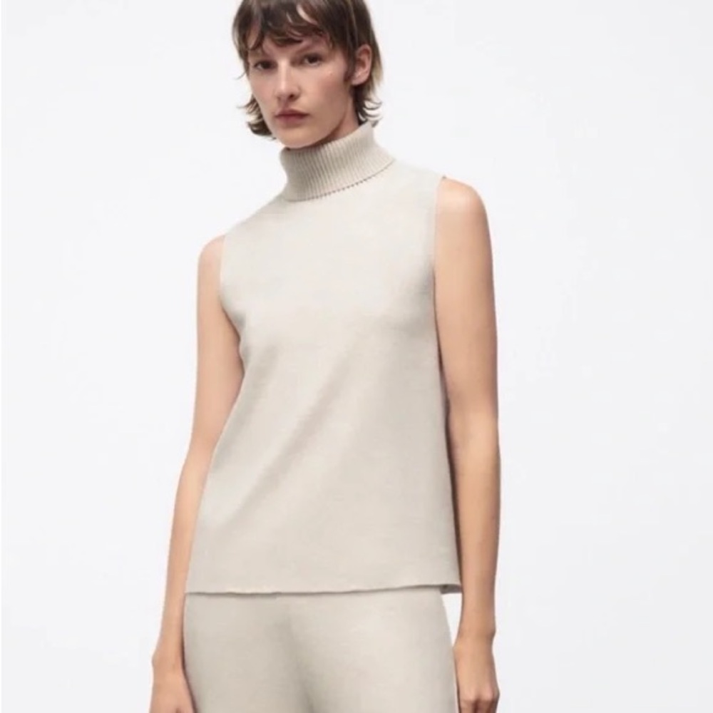 ZARA Mock Neck Sleeveless Sweater